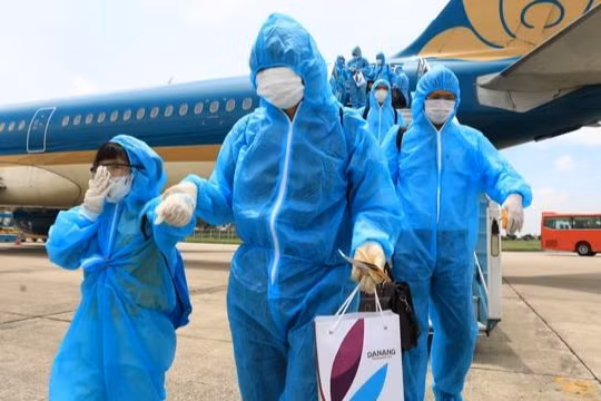 Thủ tướng Chính phủ đề nghị phát huy mạnh mẽ truyền thống đại đoàn kết toàn dân tộc, tinh thần tự lực tự cường, tương thân tương ái với các gia đình, tổ chức, cá nhân người Việt tại Ukraine. Ảnh minh họa.