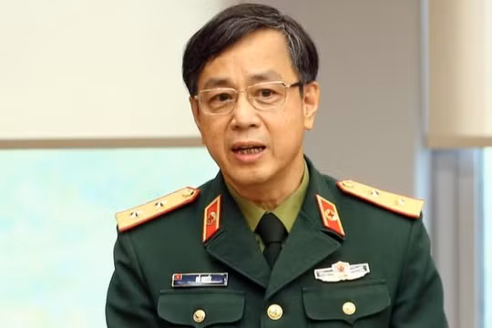 Trung tướng Đỗ Quyết, Phó bí thư Đảng uỷ, Giám đốc Học viện Quân y