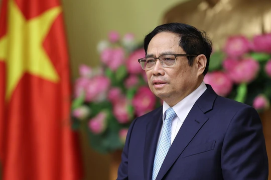 Thủ tướng Phạm Minh Chính yêu cầu đẩy mạnh và nâng cao hiệu quả mô hình cung cấp dịch vụ công trực tuyến, đặc biệt tập trung triển khai 25 dịch vụ công trực tuyến thiết yếu.