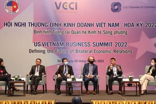 Ông Nguyễn Quang Đồng trao đổi tại phiên thảo luận về Kinh tế số của Hội nghị thượng đỉnh kinh doanh Việt Nam - Hoa Kỳ năm 2022.