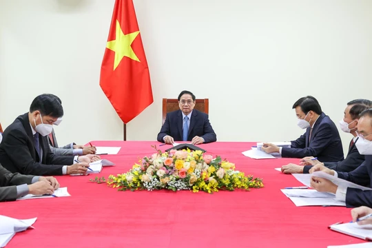 Tại cuộc điện đàm, hai Thủ tướng đã cùng nhìn lại những thành quả của quan hệ Việt - Trung trong năm qua; đi sâu trao đổi các biện pháp thiết thực nhằm mở rộng hợp tác toàn diện.
