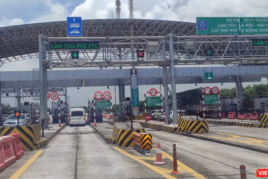 Sẽ triển khai thu phí không dừng ETC trên tất cả các tuyến cao tốc từ ngày 1/8 tới.