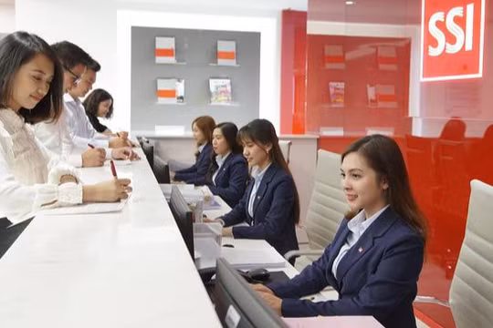 Ông Steve Yam, Giám đốc Hệ thống CNTT của SSI cho biết: Những thay đổi diễn ra dần dần, khiến quá trình chuyển đổi diễn ra vô cùng suôn sẻ.