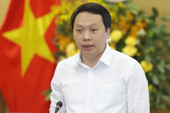 Thứ trưởng Bộ Thông tin và Truyền thông Nguyễn Huy Dũng.