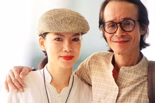 Ca sĩ Trịnh Vĩnh Trinh và anh trai, nhạc sĩ Trịnh Công Sơn lúc sinh thời 