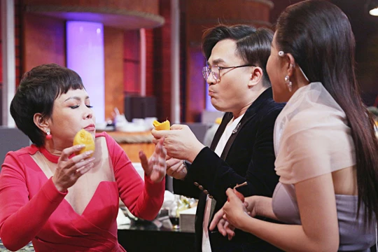 Nữ nghệ sĩ trở lại với những màn hài vô cùng "khó đỡ" 