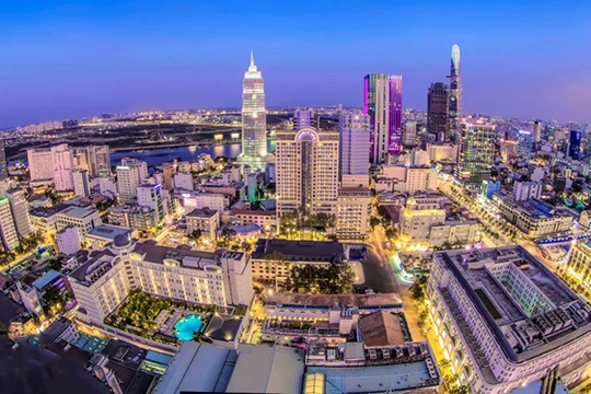 Giá nhà ở tại các khu trung tâm TP.HCM bắt đầu tăng.