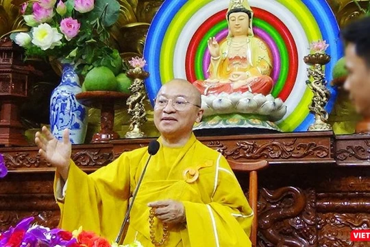 Thượng tọa Thích Nhật Từ - trụ trì chùa Giác Ngộ, quận 5 (TP.HCM)