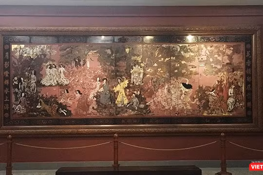 Bức tranh “Vườn xuân Trung Nam Bắc” của danh họa Nguyễn Gia Trí trước khi được "vệ sinh" 