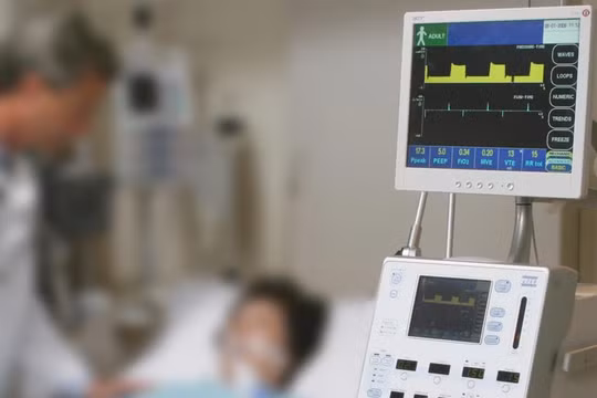 Techcombank hỗ trợ máy thở điều trị bệnh nhân Covid-19 đến miền Nam