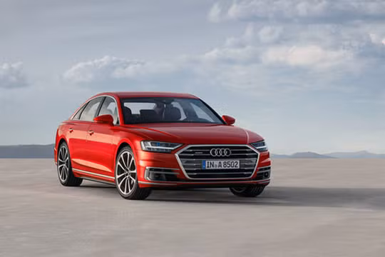 Audi A8 với TJA (ảnh: automobilemag)