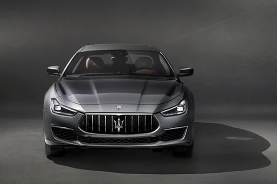 Maserati Ghibli GranLusso Ảnh: automobilemag.com