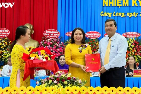 Chỉ định Bí thư tại Đại hội có vi phạm nguyên tắc tập trung dân chủ?