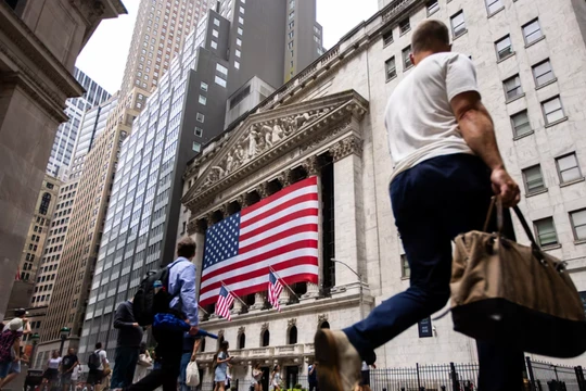 Chỉ số S&P 500 giảm 0,79%, ghi nhận phiên giao dịch tồi tệ nhất trong gần ba tuần qua. Ảnh: Michael Nagle/Bloomberg/Getty