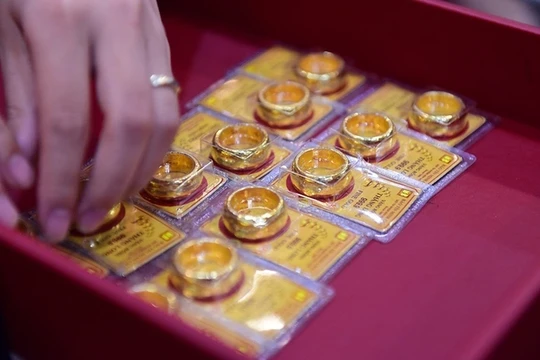 Vàng nhẫn Bảo tín Minh Châu tăng đến 700.000 đồng/lượng so với phiên sáng hôm qua. Ảnh minh hoạ.