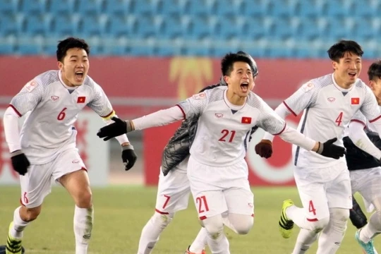 Dù U23 Việt Nam chiến thắng nhưng bản thân trung vệ Bùi Tiến Dũng vẫn có những luyến tiếc cho riêng mình. Ảnh: Webthethao