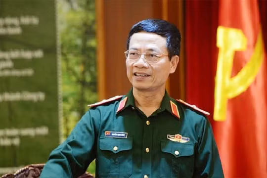 Thiếu tướng Nguyễn Mạnh Hùng.