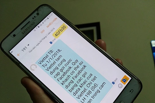 Các nhà mạng đồng loạt ngừng tất cả các dịch vụ này từ ngày 1/1/2018. Ảnh: Anh Lê