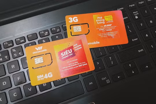 Siêu Thánh SIM là phiên bản nâng cấp của Thánh SIM, do Vietnamobile cung cấp.