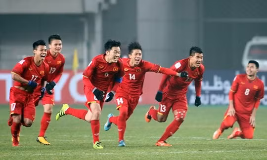 Việc ăn theo các nhân vật, sự kiện được nhiều người quan tâm để lập ra các tài khoản giả mạo lừa người dùng không phải là chiêu trò mới của hacker. Tuy nhiên, vẫn có không ít người dùng sập bẫy do với mỗi sự kiện, hacker lại “thiên biến vạn hóa” để thu hú