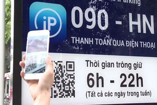 ịch vụ trông giữ xe qua ứng dụng công nghệ thông minh đã được triển khai thử nghiệm từ tháng 5/2017 và chính thức được áp dụng từ ngày 1/8/2017. Ảnh: UBND TP.HN.