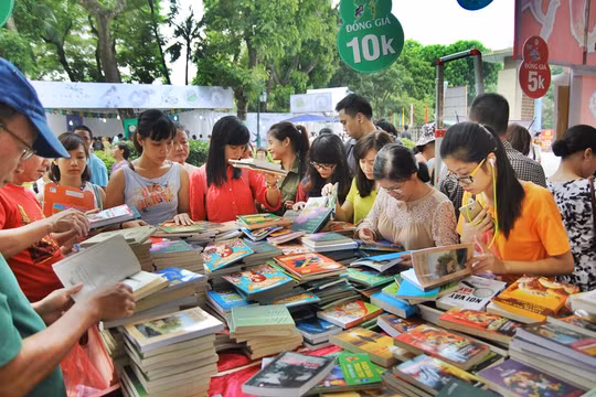 Cuộc thi lần đầu tiên được tổ chức trong năm 2016, đã nhận được hơn 10.000 bài dự thi cả tiếng anh và tiếng Việt. Ảnh minh họa: VICC