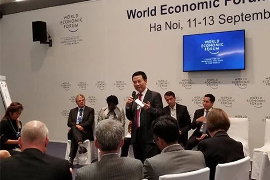 Quyền Bộ trưởng Bộ TT&TT Nguyễn Mạnh Hùng phát biểu ở phiên họp ASEAN Số (Digital ASEAN) 