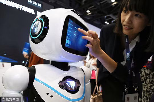 Robot trong một triển lãm về trí tuệ nhân tạo tại Bắc Kinh, Trung Quốc. Nguồn: China daily