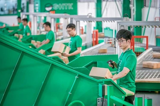 Giao Hàng Tiết Kiệm – công ty muốn IPO với định giá tỷ USD kinh doanh ra sao?