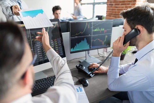 ‘Khối ngoại bán ròng không đồng nghĩa với việc rút vốn ra khỏi thị trường’