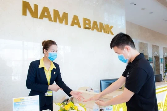 Nam A Bank đặt mục tiêu lãi 2.250 tỉ đồng năm 2022, chuyển niêm yết cổ phiếu NAB sang HNX hoặc HOSE