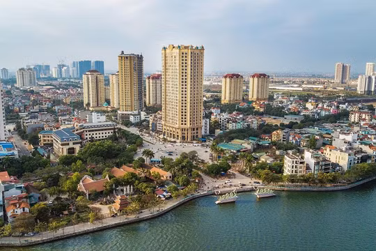 CTCP Cung điện Mùa Đông là Chủ đầu tư dự án D’. El Dorado I tọa lạc trên đường Lạc Long Quân, Tây Hồ, Hà Nội (Ảnh: Tân Hoàng Minh)