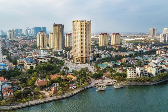 CTCP Cung điện Mùa Đông là Chủ đầu tư dự án D’. El Dorado I tọa lạc trên đường Lạc Long Quân, Tây Hồ, Hà Nội (Ảnh: Tân Hoàng Minh)