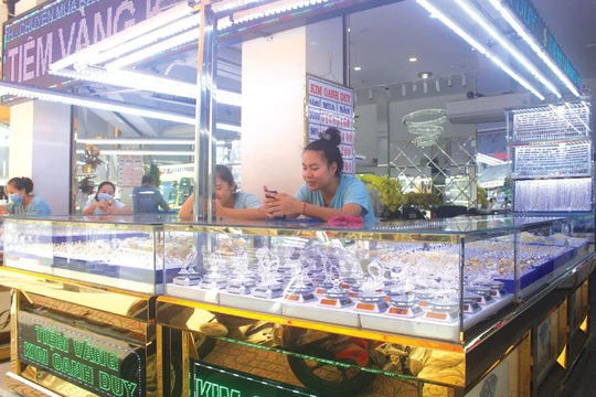 Vàng đã nhạt màu