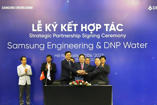 Toàn cảnh buổi lễ ký kết trở thành cổ đông chiến lược của Samsung Engineering và DNP Water hôm 29/6