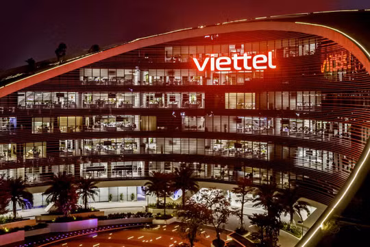'Núi tiền' 20.000 tỉ đồng ở nhóm doanh nghiệp 'họ' Viettel đang niêm yết