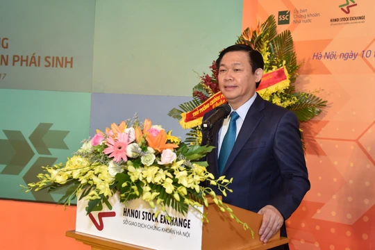 Phó Thủ tướng Chính phủ Vương Đình Huệ. Ảnh VGP