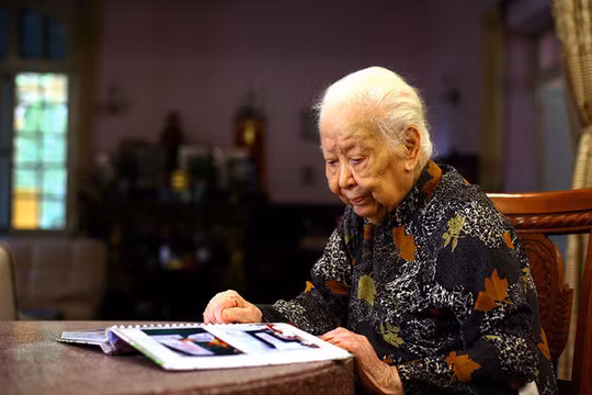 Cụ bà Hoàng Thị Minh Hồ (1914 - 2017). Ảnh: Gia đình