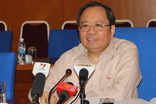 Thứ trưởng Đỗ Hoàng Anh Tuấn cam kết các phản ánh của DN và người dân sẽ được trả lời kịp thời và công khai.