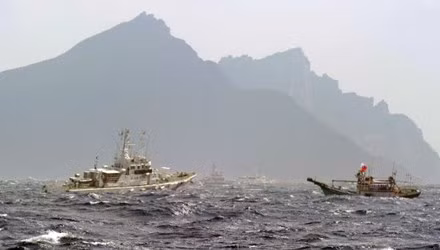 Ba tàu Trung Quốc tiến vào vùng tranh chấp ở biển Hoa Đông