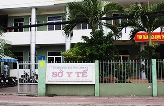 Sở Y tế tỉnh Long An đang giữ 400 triệu đồng không đúng quy định. Ảnh: Hoàng Nam.