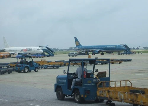 Sân bay Tân Sơn Nhất sẽ đóng cửa một đường cất hạ cánh trong vòng 2 ngày để sửa chữa