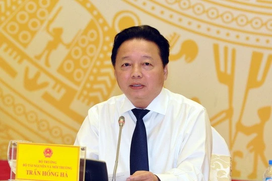 Bộ trưởng Bộ Tài nguyên và Môi trường Trần Hồng Hà. Ảnh: Dân trí