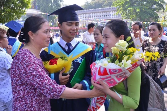 Sinh viên Trường ĐH Bách khoa, ĐHQG TP HCM trong ngày tốt nghiệp