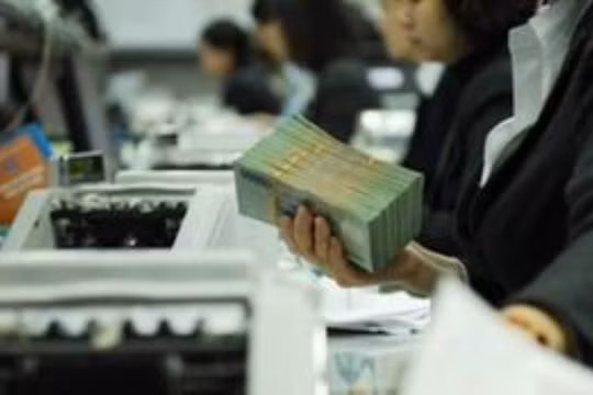 Thủ tướng trả lời chất vấn về nợ công