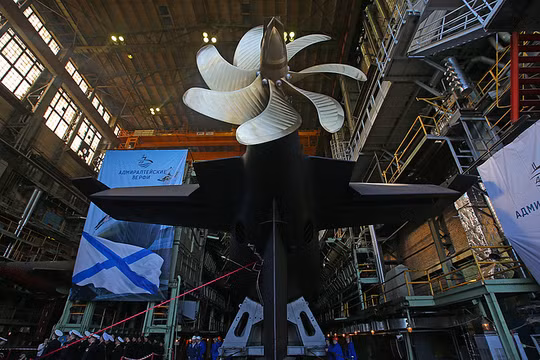 Nga hạ thủy tàu ngầm thế hệ thứ 5 lớp Varshavyanka cuối cùng