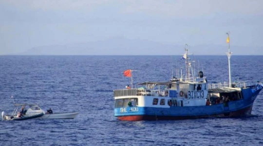 Trung Quốc: Chính quyền cướp đảo, ngư dân trộm cắp cá