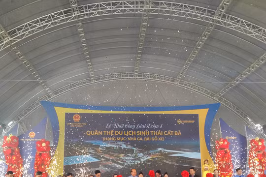 Lễ khởi công Giai đoạn 1 dự án quần thể khu du lịch sinh thái Cát Bà. 