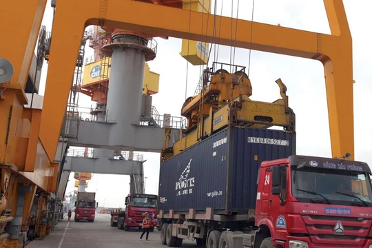 Năm 2015 có 6 tỉnh, thành xuất khẩu đạt hơn 10 tỷ USD