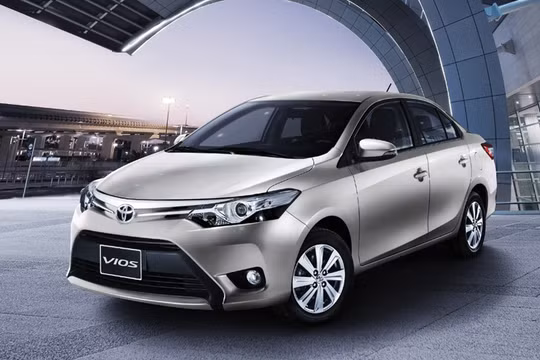 Mẫu Vios của Toyota đã giảm giá xuống mức dưới 500 triệu đồng/xe. Ảnh: Toyota